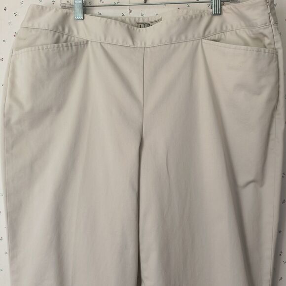 LL Bean Khaki Pants NEW Womens 20 Petite Tan Side Zip Cotton Stretch Pockets - Picture 3 of 13